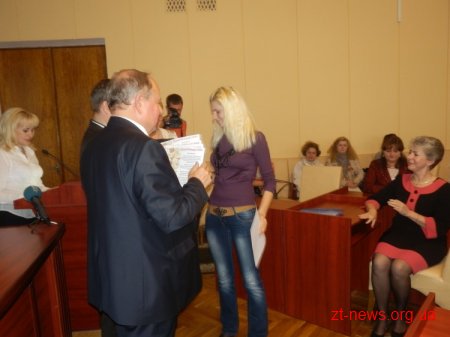 Керівництво області зустрілось з дітьми-сиротами та дітьми, позбавлених батьківського піклування