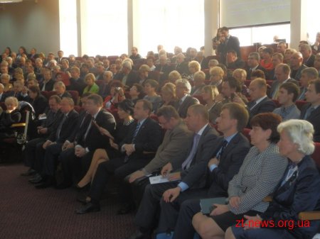 Раїса Богатирьова у Житомирі: розповіла про реформування медицини, відвідала перинатальний центр, виступила на V з'їзді спеціалістів з соціальної медицини