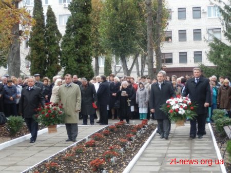 У Житомирі відкрили пам`ятник медикам, які загинули під час Великої Вітчизняної війни