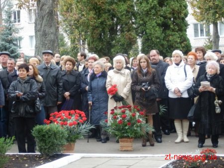 У Житомирі відкрили пам`ятник медикам, які загинули під час Великої Вітчизняної війни