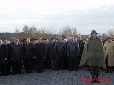 Сьогодні у Житомирі вшанували пам`ять воїнів-визволителів України