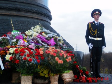 Сьогодні у Житомирі вшанували пам`ять воїнів-визволителів України