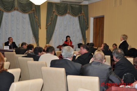 Громадська рада при облдержадміністрації пильно слідкує за життям суспільства і доступними методами відстоює  інтереси громад