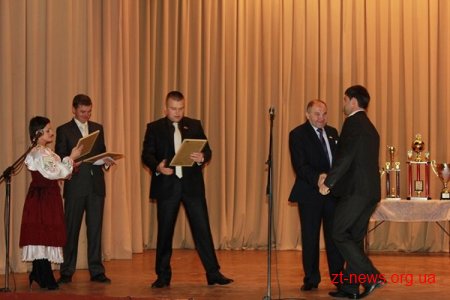 У смт Новогуйвинське відбулося урочисте закриття футбольного сезону в Житомирському районі