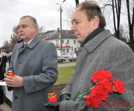 Наш обов’язок – завжди нести в серцях пам’ять про страшні події Голодомору