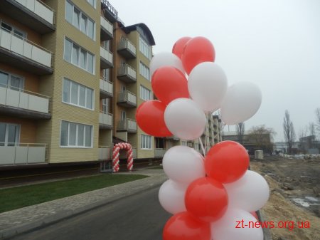В Житомирі компанія "Фаворит" ввела в експлуатацію 5 поверховий будинок