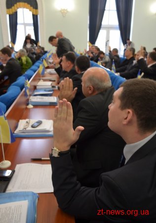 Чергову перерву в роботі другого засідання 18 сесії міськради мер Житомира Володимир Дебой пояснив змовою депутатів