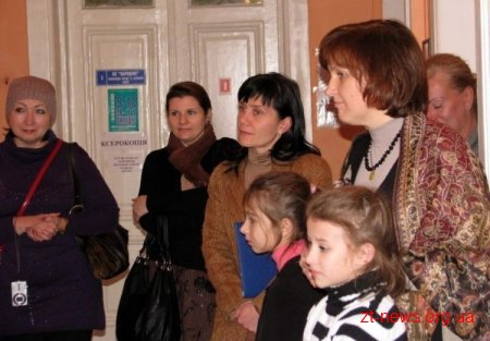 У Житомирі відкрилась художня виставка робіт учнів музичної школи №2