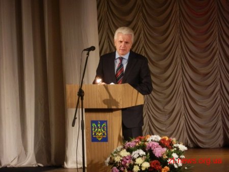 "Місцеве самоврядування в Україні все ще більше нагадує "самоврятування", але Житомирщина приємно вирізняється на цьому фоні"