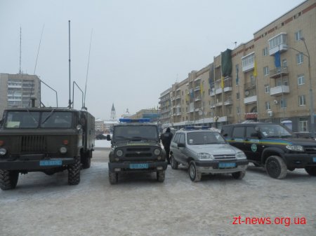 Як житомирська міліція в драмтеатрі відмічала своє професійне свято