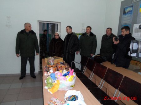 Святий Миколай відвідав дітей, які знаходяться у слідчому ізоляторі