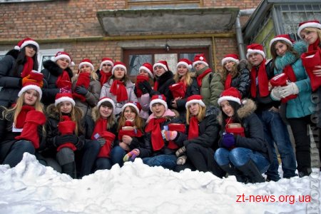 Помічники Св. Миколая на вихідні заполонять Житомир!