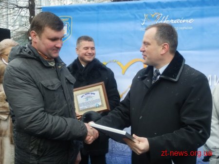 У Житомирі відкрили першу ковану алею