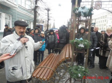 У Житомирі відкрили першу ковану алею