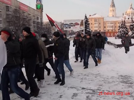 У Житомирі провели протестну ходу на підтримку сім'ї Павличенко ВІДЕО