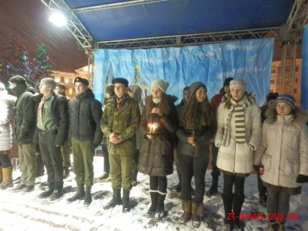 До Житомира привезли Віфлеємський вогонь