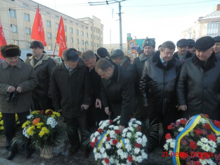 У Житомирі відбулось покладання квітів з нагоди 69-ї річниці визволення Житомира