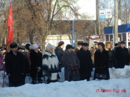 У Житомирі відбулось покладання квітів з нагоди 69-ї річниці визволення Житомира