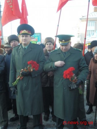 У Житомирі відбулось покладання квітів з нагоди 69-ї річниці визволення Житомира
