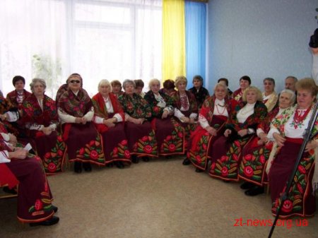 У житомирському територіальному центрі створили справжнє свято для самотніх та непрацездатних людей