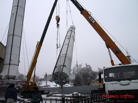 Ракети поруч з Житомирським музеєм космонавтики відправляють на реконструкцію