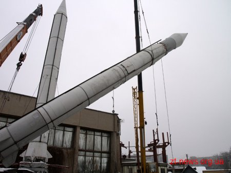 Ракети поруч з Житомирським музеєм космонавтики відправляють на реконструкцію
