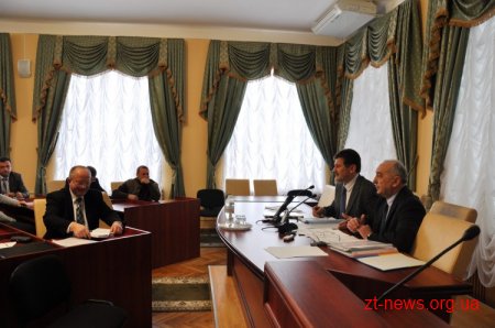 Надання необхідних умов для розвитку вже існуючих та створення нових фермерських та особистих селянських господарств - одне з головних завдань обласної влади та керівництва районів