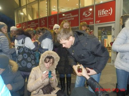 У Житомирі запалили свічки з нагоди Всесвітнього дня онкохворої дитини