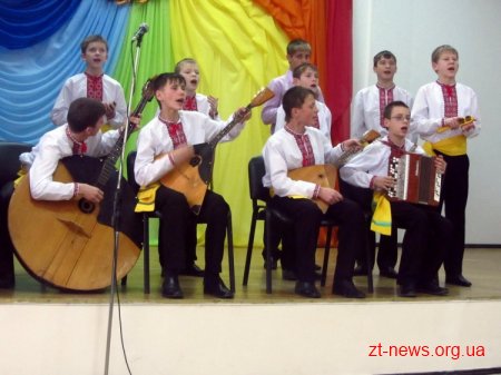 Помічники Св. Миколая завітали до дітей у Бердичеві