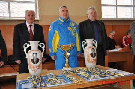 У Житомирі відкрився 8-й Відкритий турнір з волейболу, присвячений пам’яті Аркадія Зорі