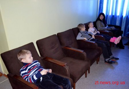 Володимир Дебой відвідав дитячу поліклініку №1 на вул. 1 травня