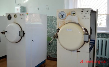Володимир Дебой відвідав дитячу поліклініку №1 на вул. 1 травня