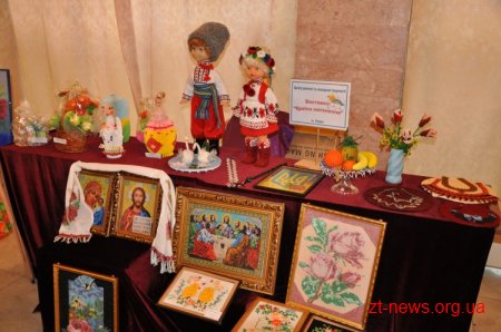 Всеукраїнський Форум жінок «Жінка-лідер в українському суспільстві» прийняв резолюцію: у жінок області та України багато завдань та планів на майбутнє