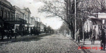 Вулиця Київська