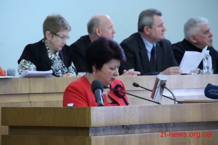 Житомиряни не поспішають відмовлятися від ліфтових карток
