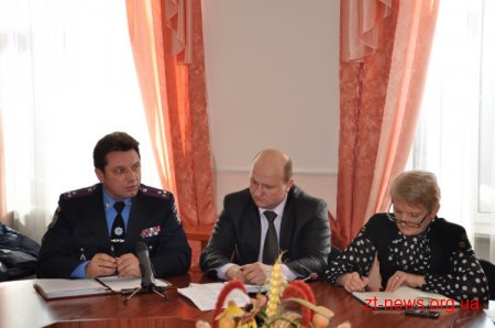 В умовах негоди органами влади Житомирщини забезпечено безперебійне функціонування систем життєзабезпечення населення та об’єктів економіки, стабільна робота закладів освіти та охорони здоров’я