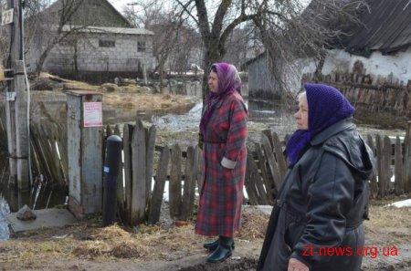 Комунальні служби міста ліквідовують наслідки підтоплень приватного сектору