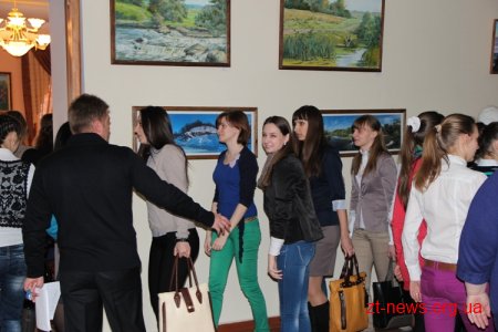 У Житомирському держуніверситеті ім.І.Франка влаштували традиційний розподіл випускників