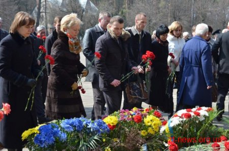 У Житомирі вшанували в’язнів фашистських концтаборів