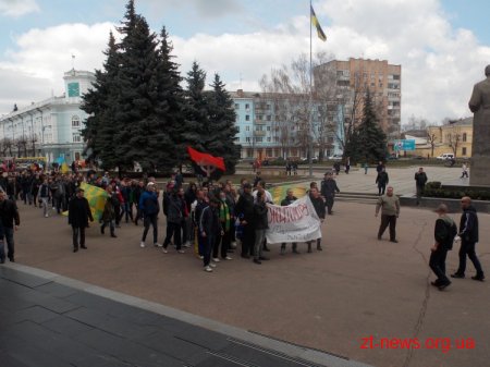 У Житомирі відбувся марш футбольних фанатів за відновлення ФК Полісся