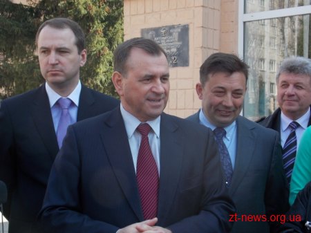 16 квітня у Житомирі урочисто відкрили медцентр «Експерт»