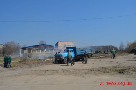 У Житомирі ліквідовано стихійне сміттєзвалище