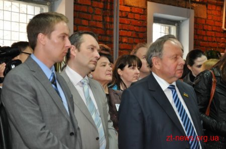 У Житомирі відрився інклюзивний читальний зал