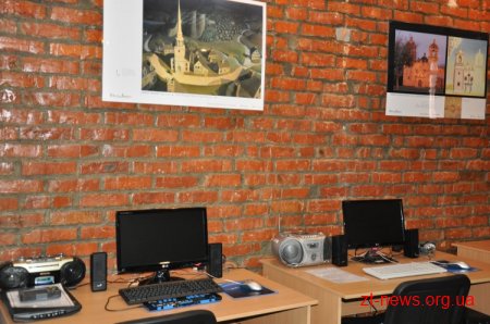 У Житомирі відрився інклюзивний читальний зал