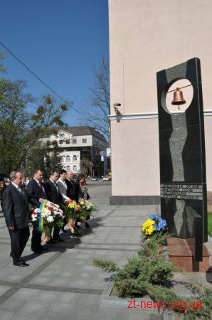 У Житомирі вшанували пам’ять ліквідаторів Чорнобильської аварії