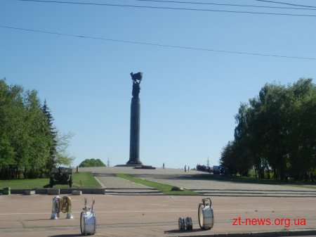 У Житомирі завершується підготовка до урочистого проходження військ з нагоди 68 річниці перемоги у Великій Вітчизняній війні