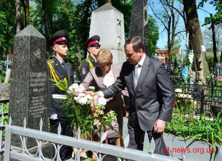 У Житомирі вшанували загиблих солдат