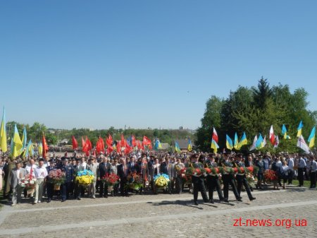 У Житомирі розпочали святкувати День Перемоги