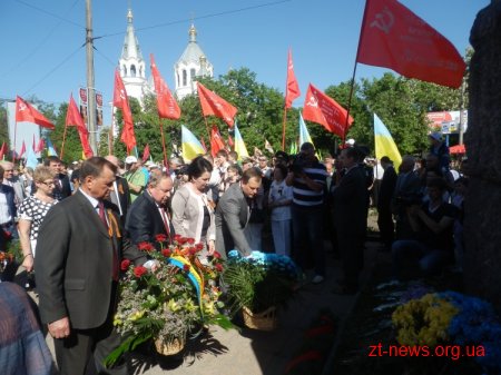 У Житомирі розпочали святкувати День Перемоги