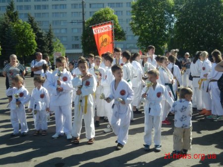 У Житомирі розпочали святкувати День Перемоги